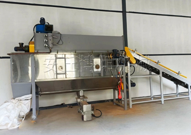 塑料顆粒自動拆包機產(chǎn)品特點有哪些？